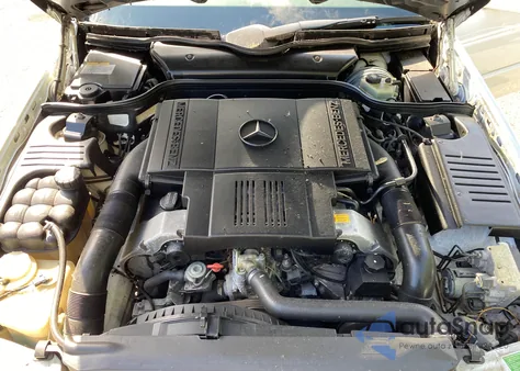 1996 Mercedes-Benz Sl 500 z USA, uszkodzony, nr VIN WDBFA67F8TF139703